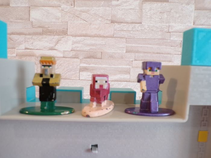 Château Minecraft et figurines (J24) - photo numéro 9