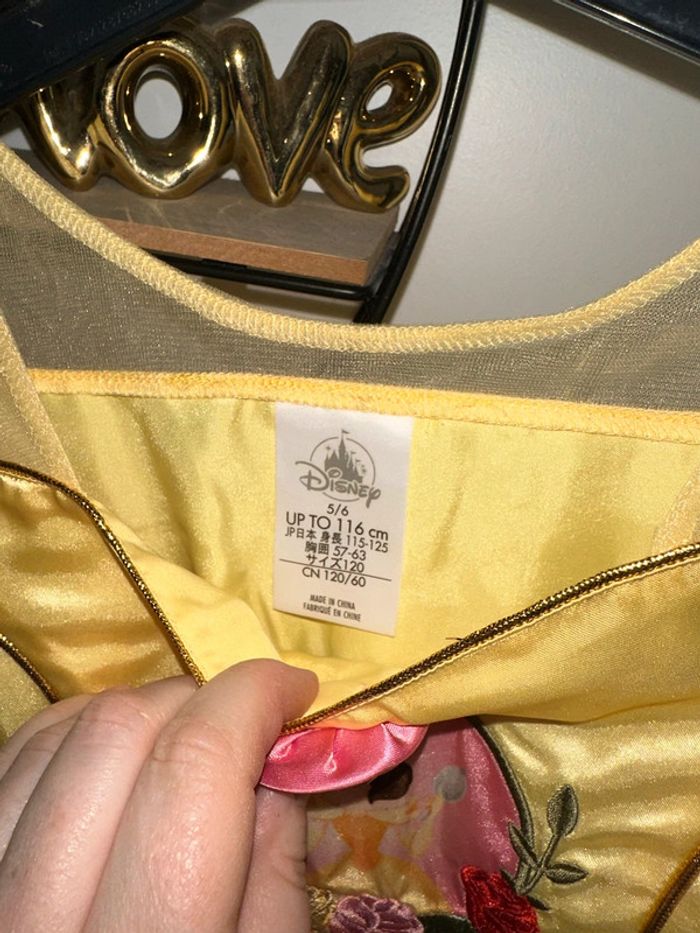 Robe belle taille 5/6 ans Disneyland Paris - photo numéro 6