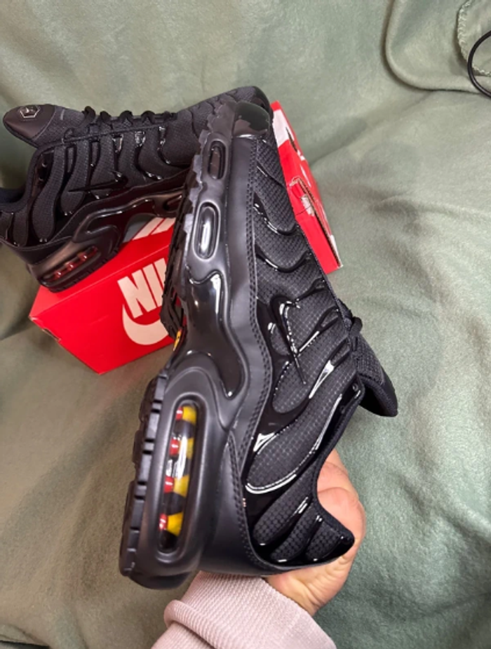 Nike Air Max TN Plus Black 39
