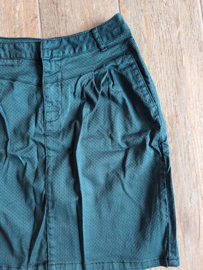 Jupe bleue - photo numéro 2