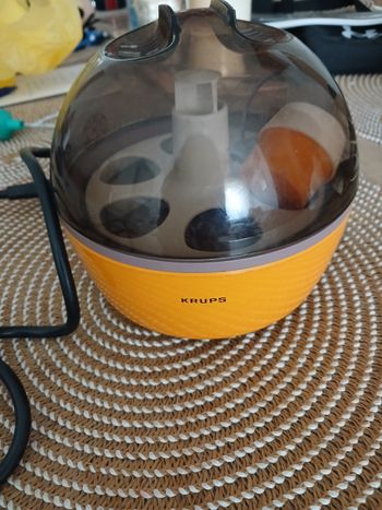 Ancien cuisseur a œufs Vintage 