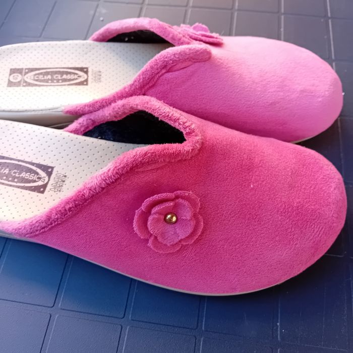 Chaussons - photo numéro 3