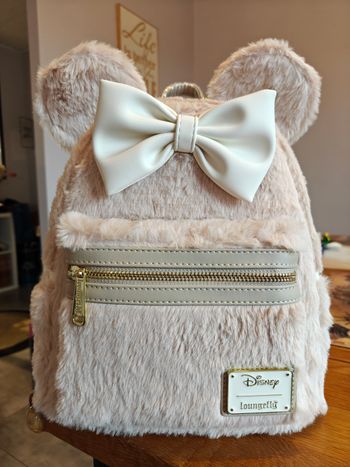 Loungefly Sherpa