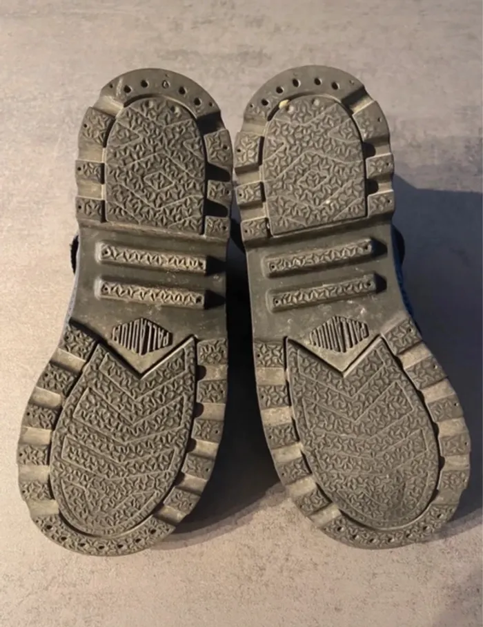 Palladium noire taille 29 - photo numéro 4