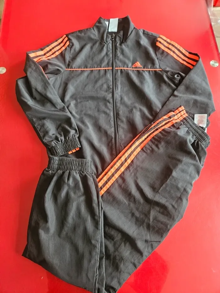 Jogging Adidas