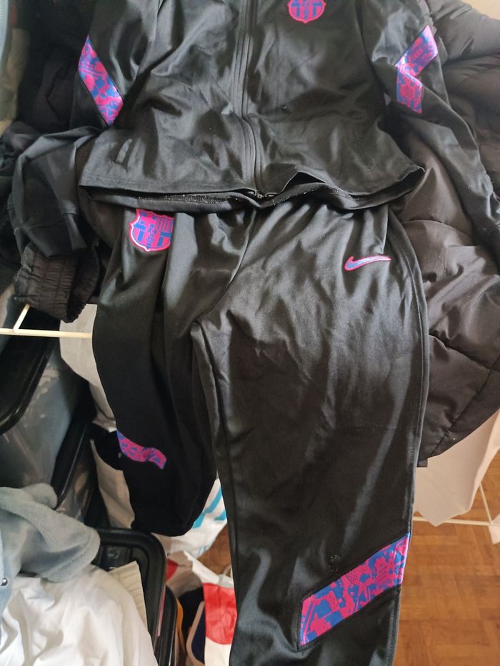 Survêtement Barcelone - photo numéro 3