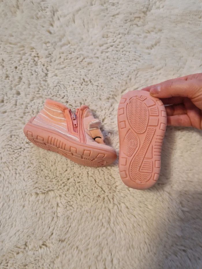 Chausson bébé T.19 - photo numéro 2