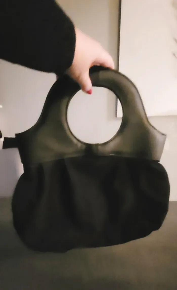 Sac suéde et cuir noir TeX neuf - photo numéro 3