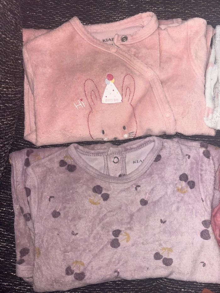 Lot de 4 pyjamas - photo numéro 2