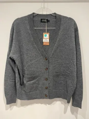 Cardigan avec de la laine et du cachemire