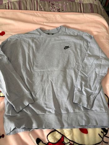 Pull Nike couleur Lila