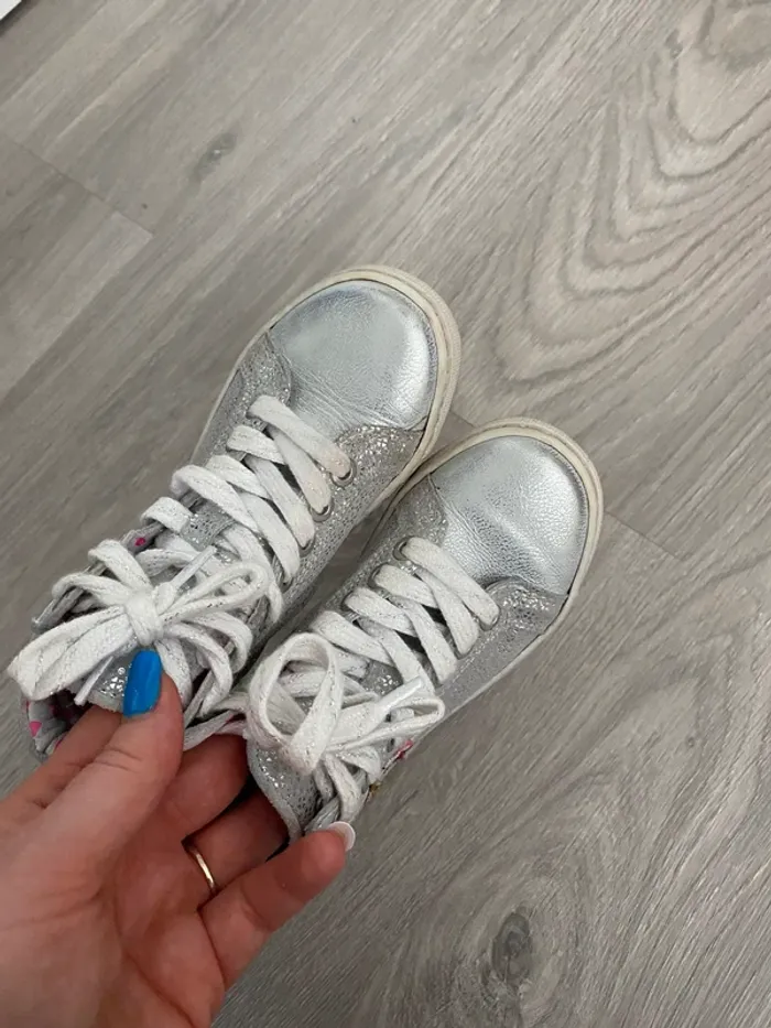 Chaussures mim pi taille 17 - photo numéro 2