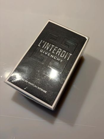 Neuf avec étiquette·Givenchy