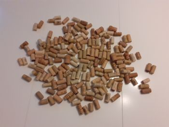 Lot de 200 bouchons de liège usés