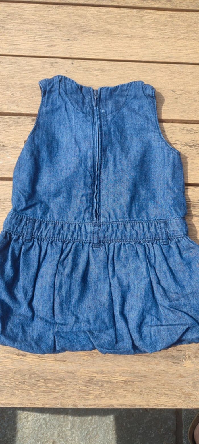 Robe en jean 6mois - photo numéro 3
