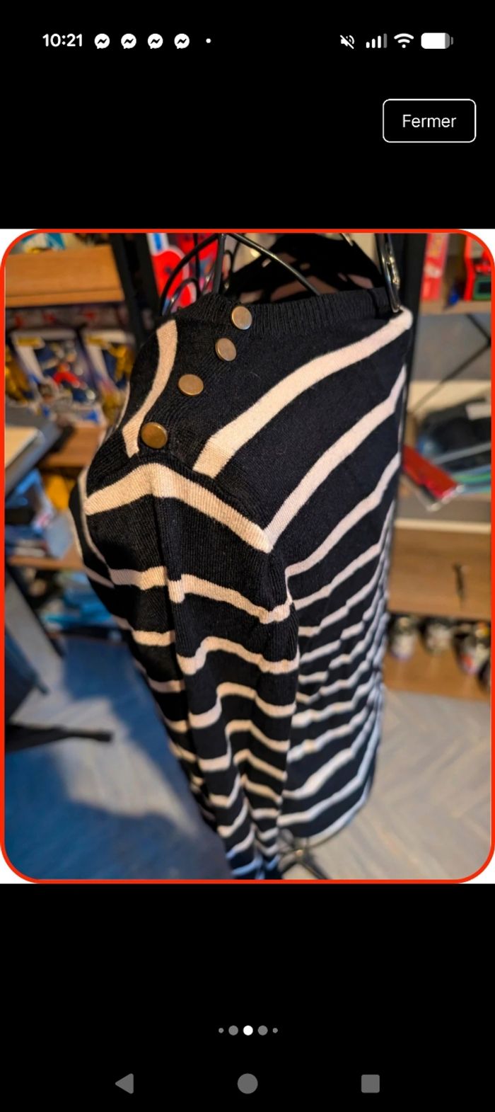 Pull marin noir et blanc ONLY - Détails boutons dorés - Taille XS - photo numéro 4