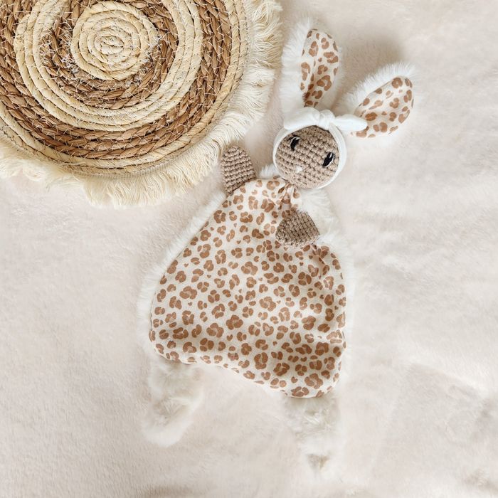 Gabin le Lapin doudou en crochet plat - photo numéro 2