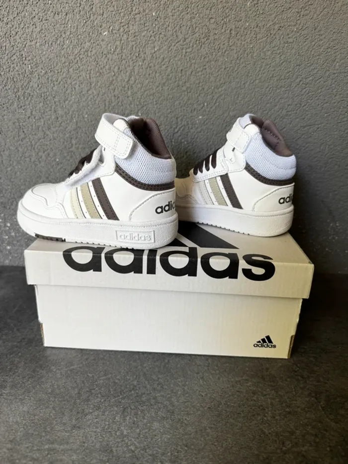 Basket adidas - photo numéro 5