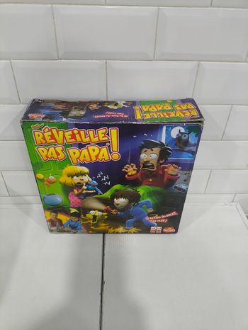 Jeu de société Réveille pas papa !