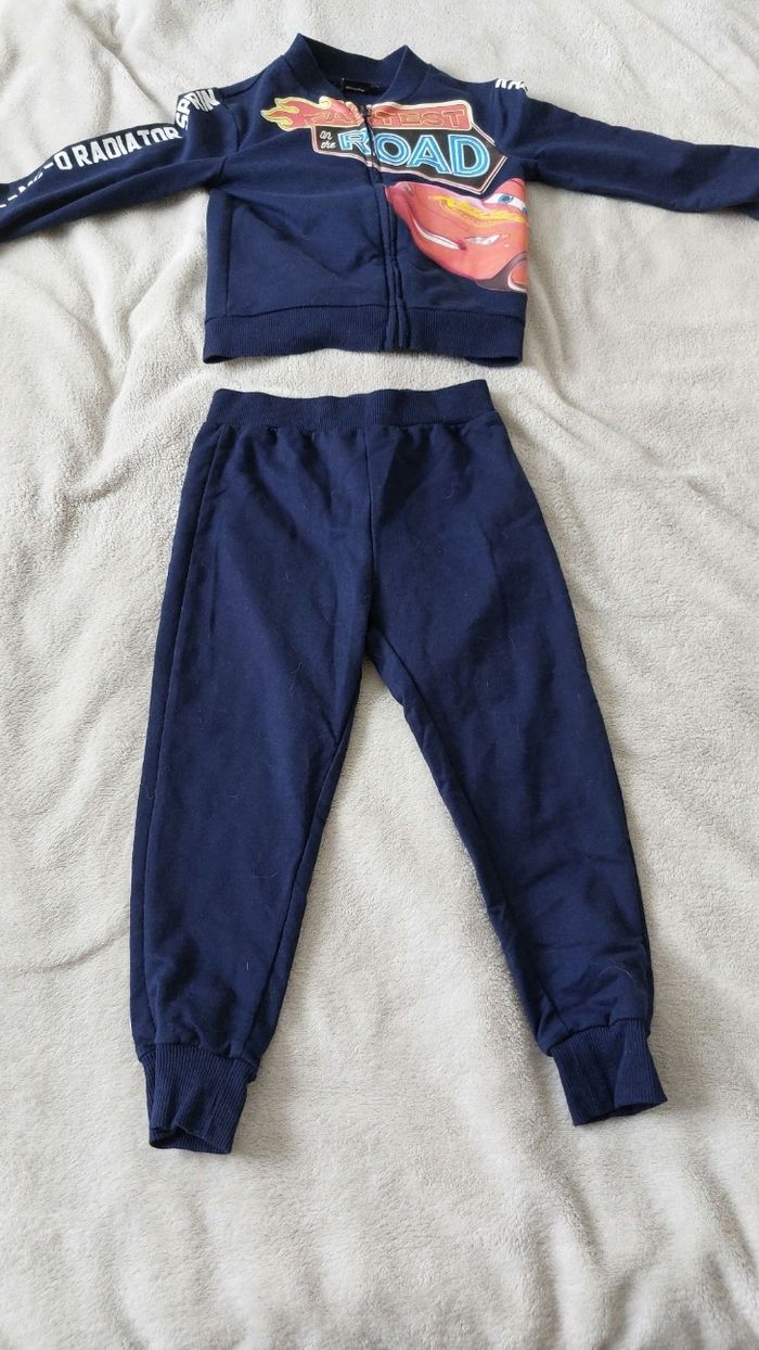 Ensemble cars 3-4 ans