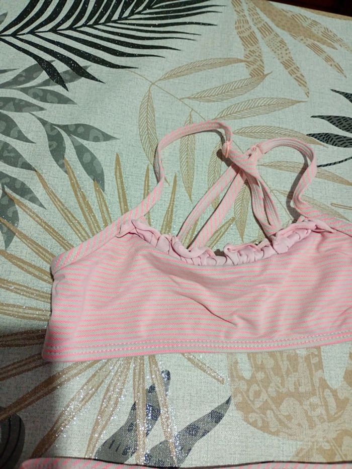 Maillot de bain deux pièces fille rayé et froufrou Okaïdi 8 ans - photo numéro 4