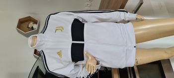 superbe veste adidas juventus taille savec poches a zipp