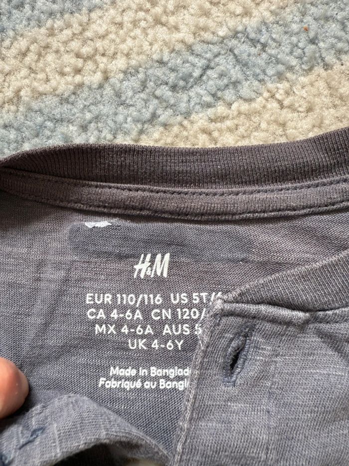 Lot de 3 t shirt à ML H&M 4-6 ans - photo numéro 5