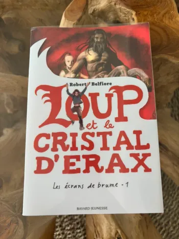 Livre loup et le cristal d'Erax