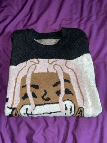 Pull graphique noir et blanc 🎨