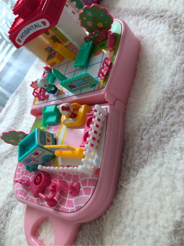HELLO KITTY Hôpital "Get well soon" SANRIO mini valisette - photo numéro 4