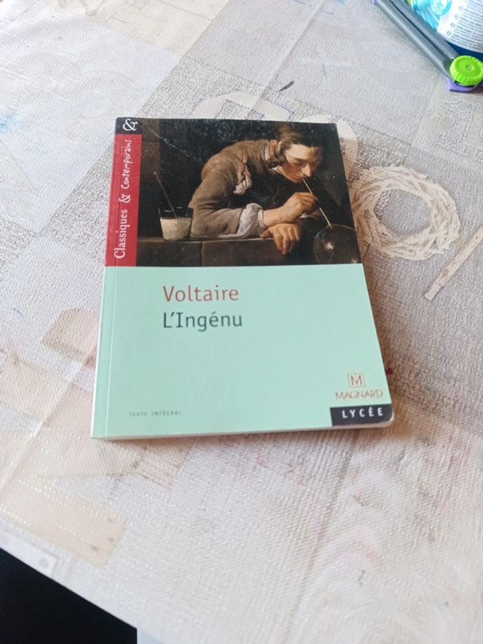 Voltaire l'Ingénu d'édition Magnard