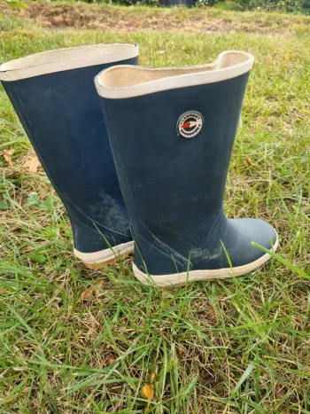 Bottes de pluie / de pêche. Garçon / Fille. Taille 36. Laurent Bourcnon. BE
