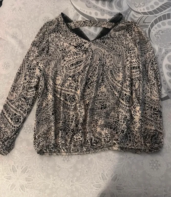 Lot de vêtements taille M - photo numéro 7