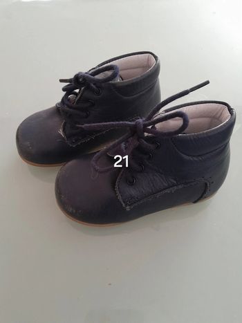 Chaussure à lacet 21