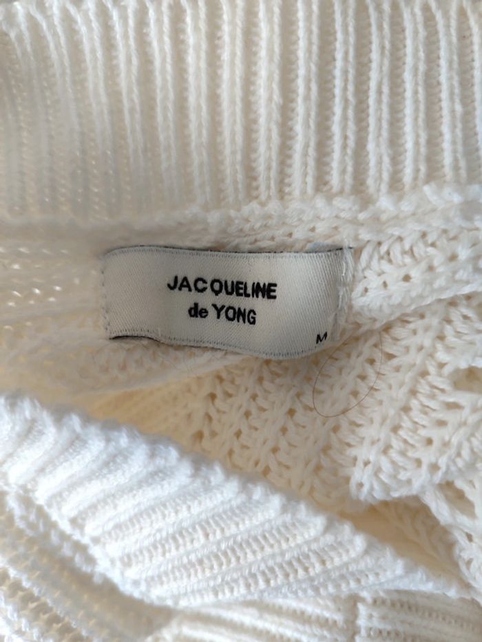 Joli pull col V - photo numéro 4