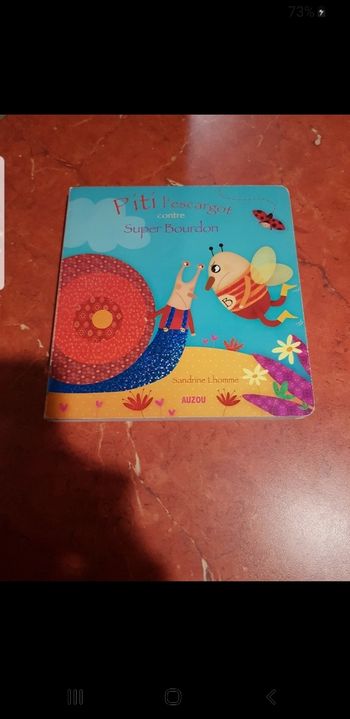 Piti l escargot contre Super Bourdon