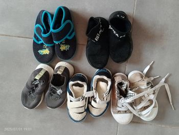 Lot de chaussures garçon 24