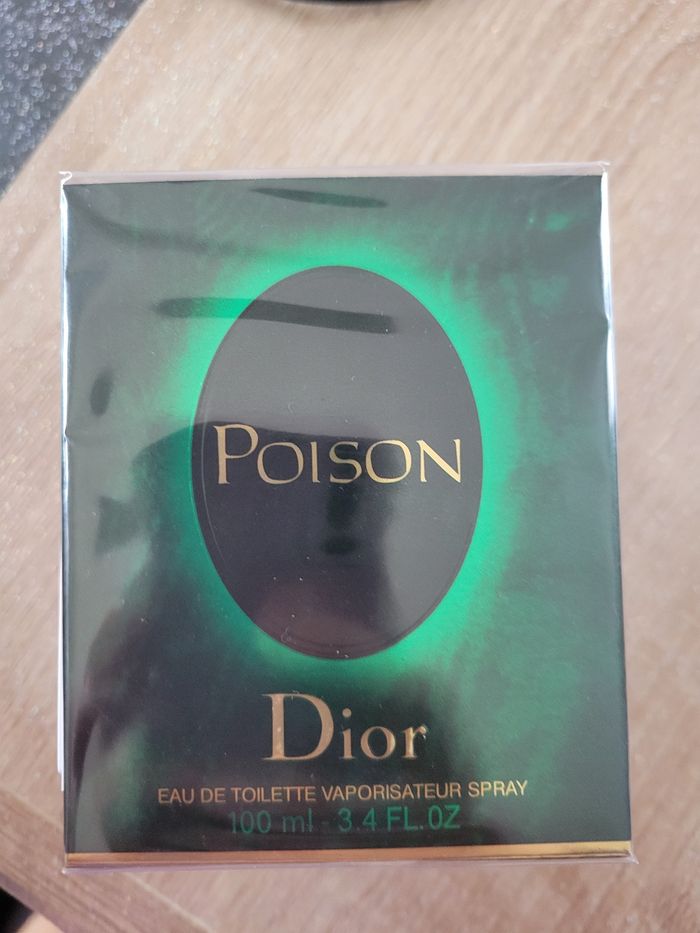 Parfum poison