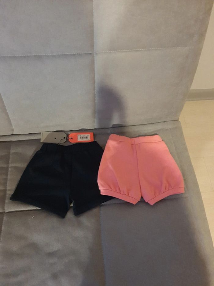 Lot de deux shorts 3 Pommes taille 12 mois neuf avec étiquettes - photo numéro 4
