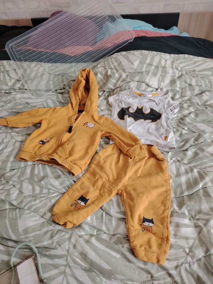 Ensemble batman super hero 18 mois