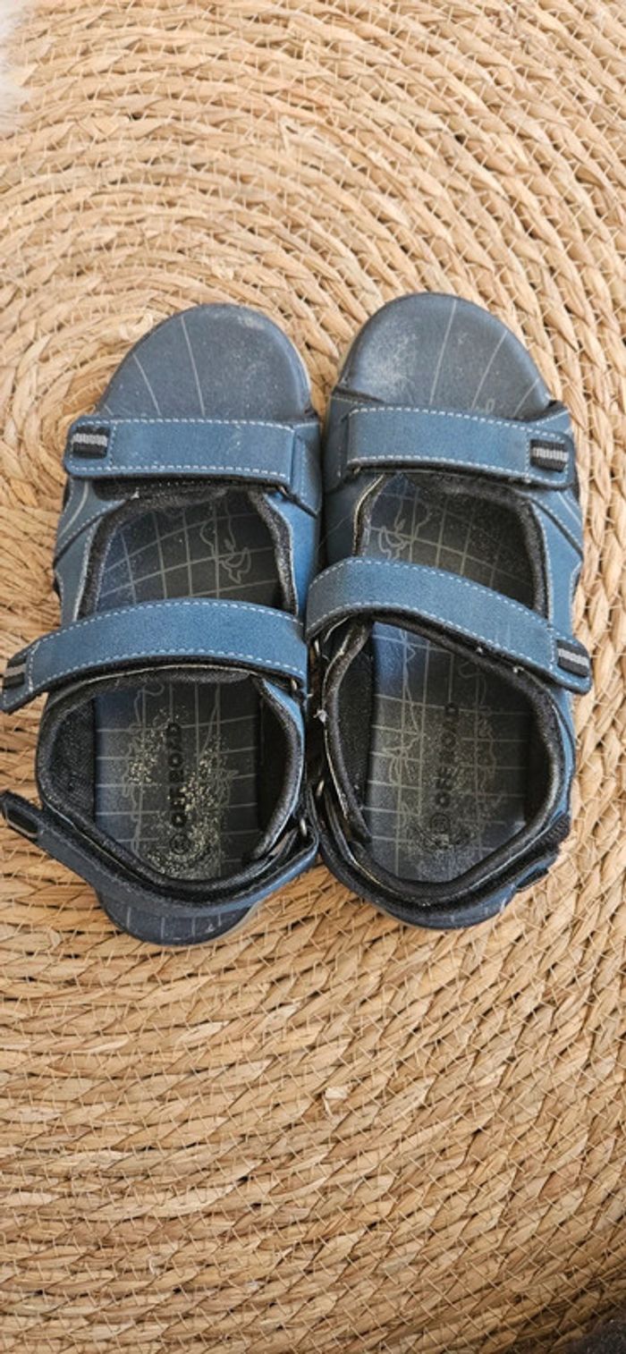 Paire de sandales garçon taille 34 à scratch été - photo numéro 5