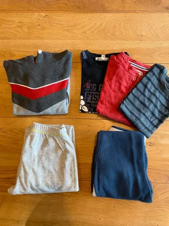 Lot de vêtements garçon 5 ans