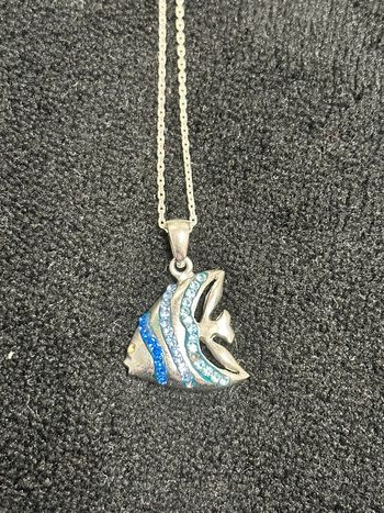 Collier poisson
