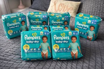 Lot de 208 couches Pampers Baby-Dry taille 5 (11-16kg)