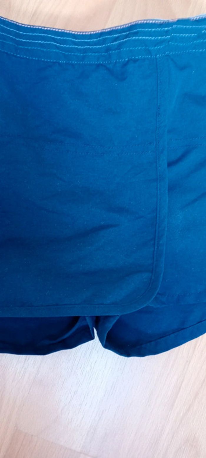 Jupe short Decathlon 4 ans - photo numéro 2