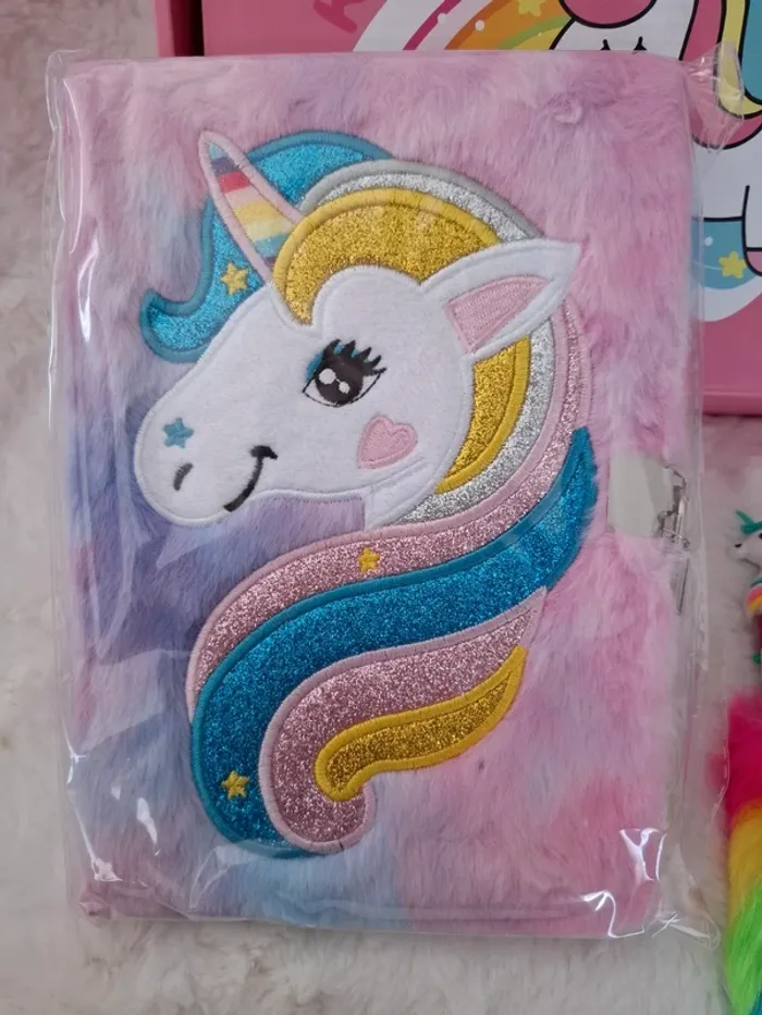 Journal d'écriture et bic 6 couleurs Licorne - photo numéro 3