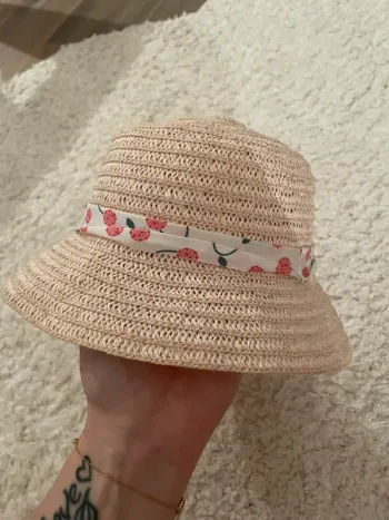 Chapeau