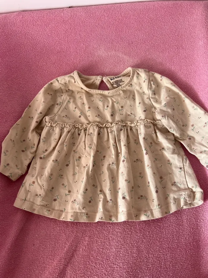 Lot de 3 blouses taille 9 mois - photo numéro 2