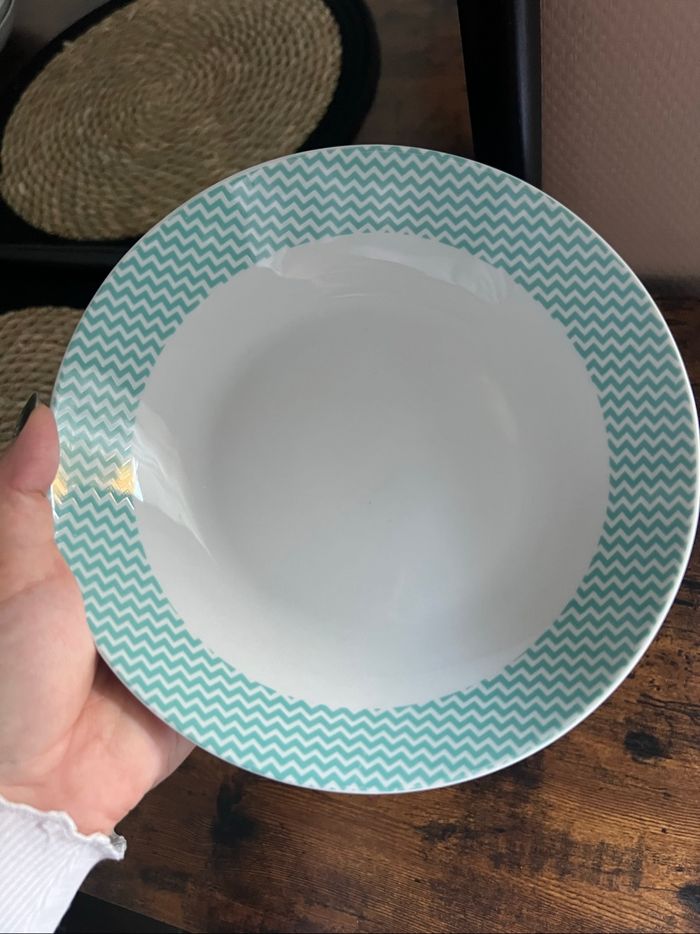 Lot de 3 assiettes creuses Chris G - photo numéro 7