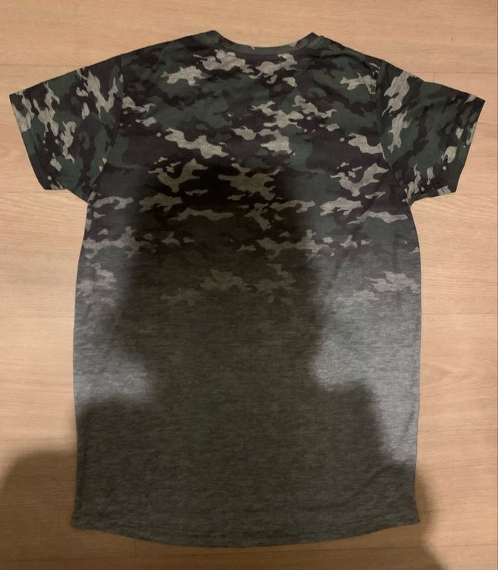 Gilet et tee shirt motif militaire taille exactement 16ans - photo numéro 7